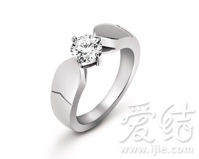 Chaumet（尚美）铂金戒指