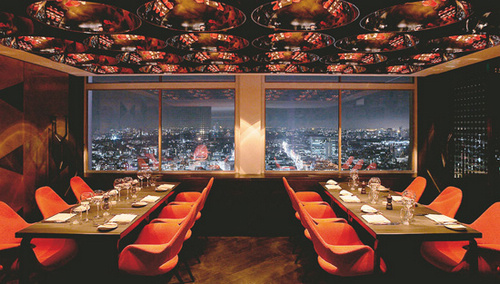 在伦敦最高的餐厅看360 度夜景